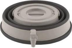 Outwell Collaps Waterreservoir Drager - 12L - Grijs 7 Outwell Collaps Waterreservoir Drager - 12L - Grijs -Online Camping Winkel 1069 1900 e2daaf72 4233 45ed 92f6 1023b587e5cd 1280x960