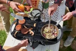 NomadiQ Draagbare Gasbarbecue - Zwart 20 NomadiQ Draagbare Gasbarbecue - Zwart -Online Camping Winkel 1266 1900 c2vydmljzt1pbwfnzxmmc3jjpwh0dhbzjtnbjtjgjtjgd3d3lm5vbwfkaxfiyneuy29tjtjgd3aty29udgvudcuyrnvwbg9hzhmlmkyymdiwjtjgmtalmkzub21hzglxlw1lzxitzgfulwvlbi1iyneuanbnjmn