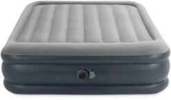 Intex Deluxe Pillow Rest Raised Luchtbed - Queensize - Ingebouwde Elektrische Pomp 12 Intex Deluxe Pillow Rest Raised Luchtbed - Queensize - Ingebouwde Elektrische Pomp -Online Camping Winkel 1320 1900 64136 prd2 2023 300