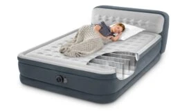 Intex Ultra Plush Headboard Luchtbed - Queensize - Ingebouwde Elektrische Pomp -Online Camping Winkel 1320 1900 64448 inuse 2023 300