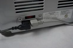 Engel MT35F-S Compressor Koelbox - 32 Liter -Online Camping Winkel 1900 2849 mt35fs anschlussterminal detail