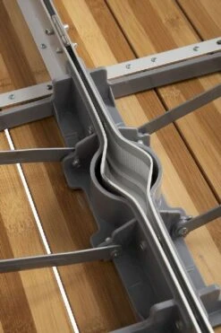 Bo-Camp 136 X 85 Inklapbare Picknicktafel - Bamboe 18 Bo-Camp 136 X 85 Inklapbare Picknicktafel - Bamboe -Online Camping Winkel 900 600 1404800 11