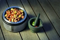 Cobb Premier Houtskoolbarbecue - Grijs 15 Cobb Premier Houtskoolbarbecue - Grijs -Online Camping Winkel cobb premier