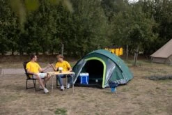 Coleman Kobuk Valley Blackout 4 Plus Koepeltent - 4 Persoons -Online Camping Winkel coleman kobuk valley blackout 4 8