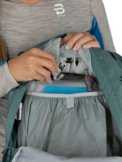 Osprey Stratos Wandelrugzak - 24 Liter - Blauw 31 Osprey Stratos Wandelrugzak - 24 Liter - Blauw -Online Camping Winkel osprey stratossirrus features 7 1 1