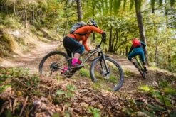 Osprey Sylva Daypack - 20 Liter - Blauw 24 Osprey Sylva Daypack - 20 Liter - Blauw -Online Camping Winkel osprey syncrosylva 1 2