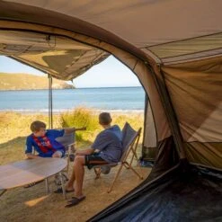 Zempire Aero TL Pro Opblaasbare Tent - 5 Persoons -Online Camping Winkel zempire aero tl pro opblaasbare tent 16 1